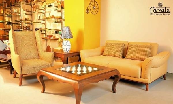 Sofa – Center Table