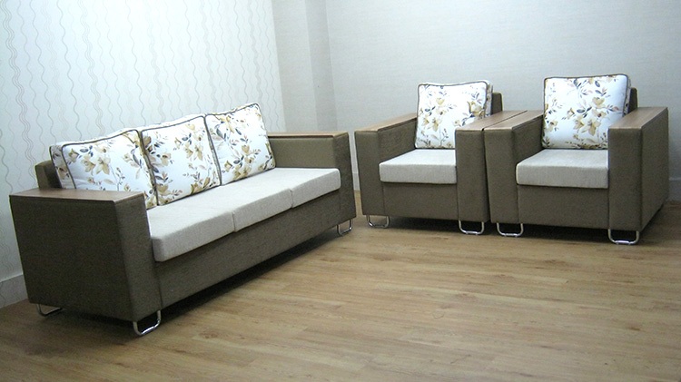 Sofa – Center Table