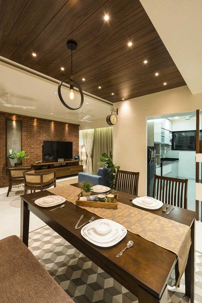 Dining Room – Table