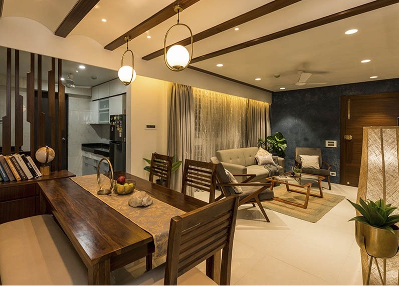 Dining Room – Table
