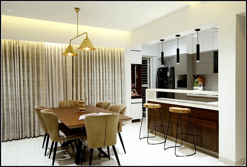 Open Concept Dining Room & Kitchen comprises of 6-Seater Wooden Dining Table