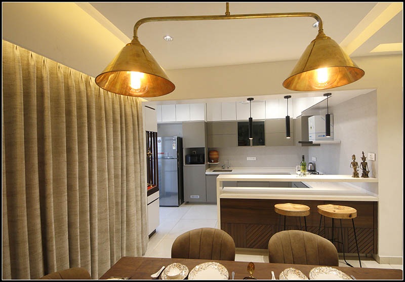 Open Concept of Dining Kitchen