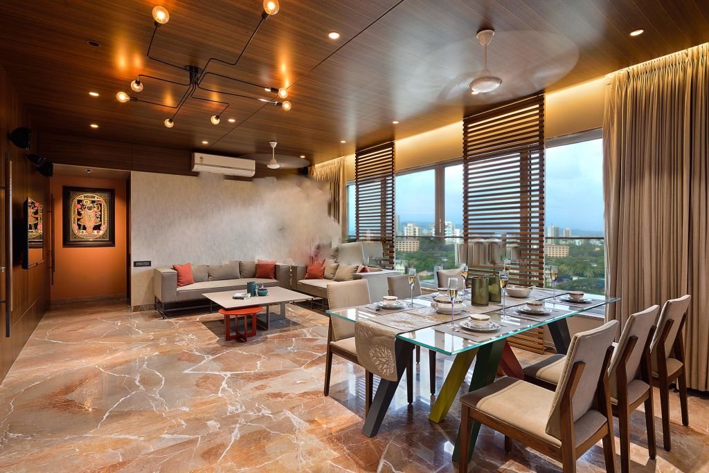 Dining Room – Table