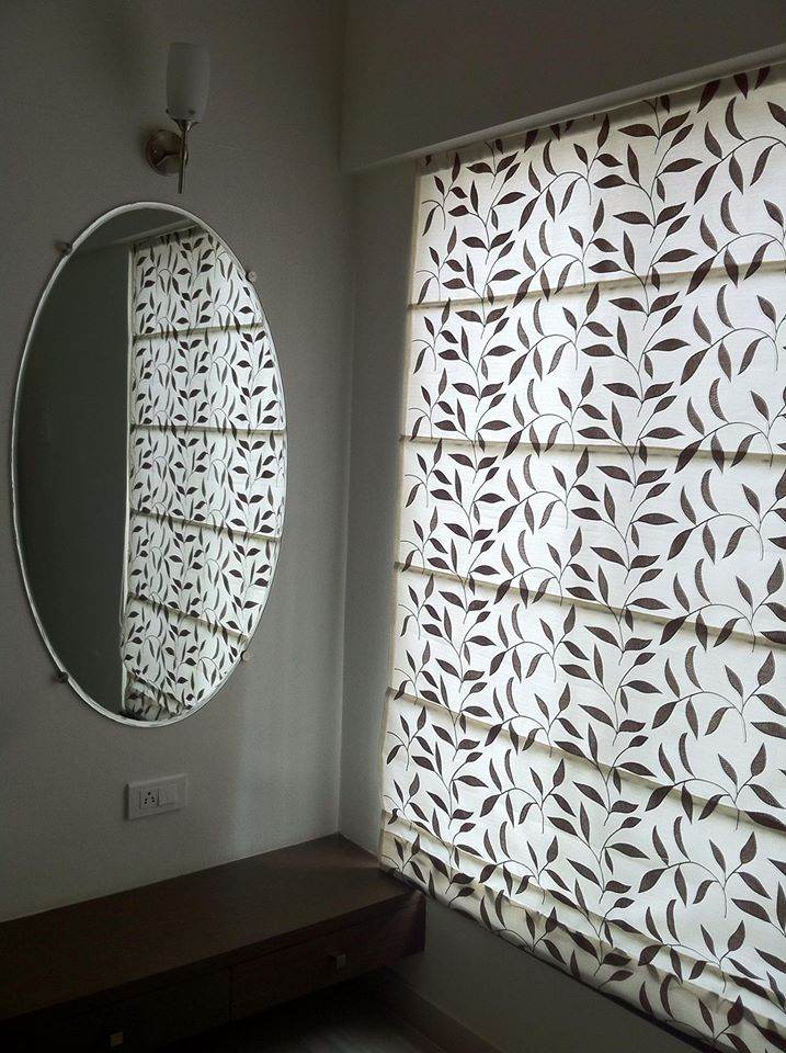 Oval shaped Mirror for the Dressing Unit
