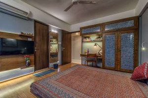 This Simple Traditional Bedroom