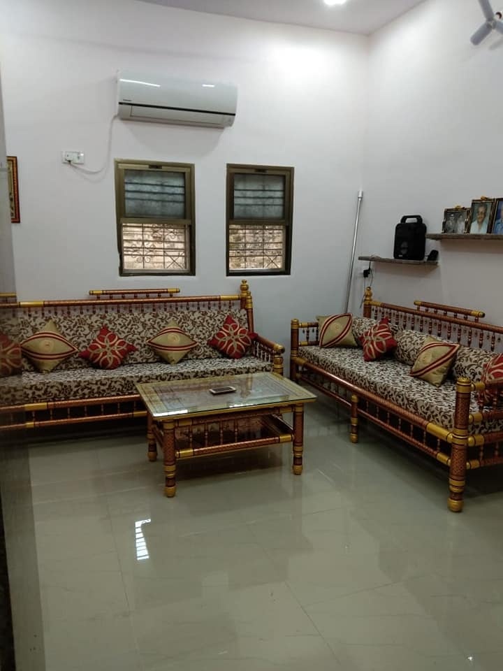 Sofa – Center Table