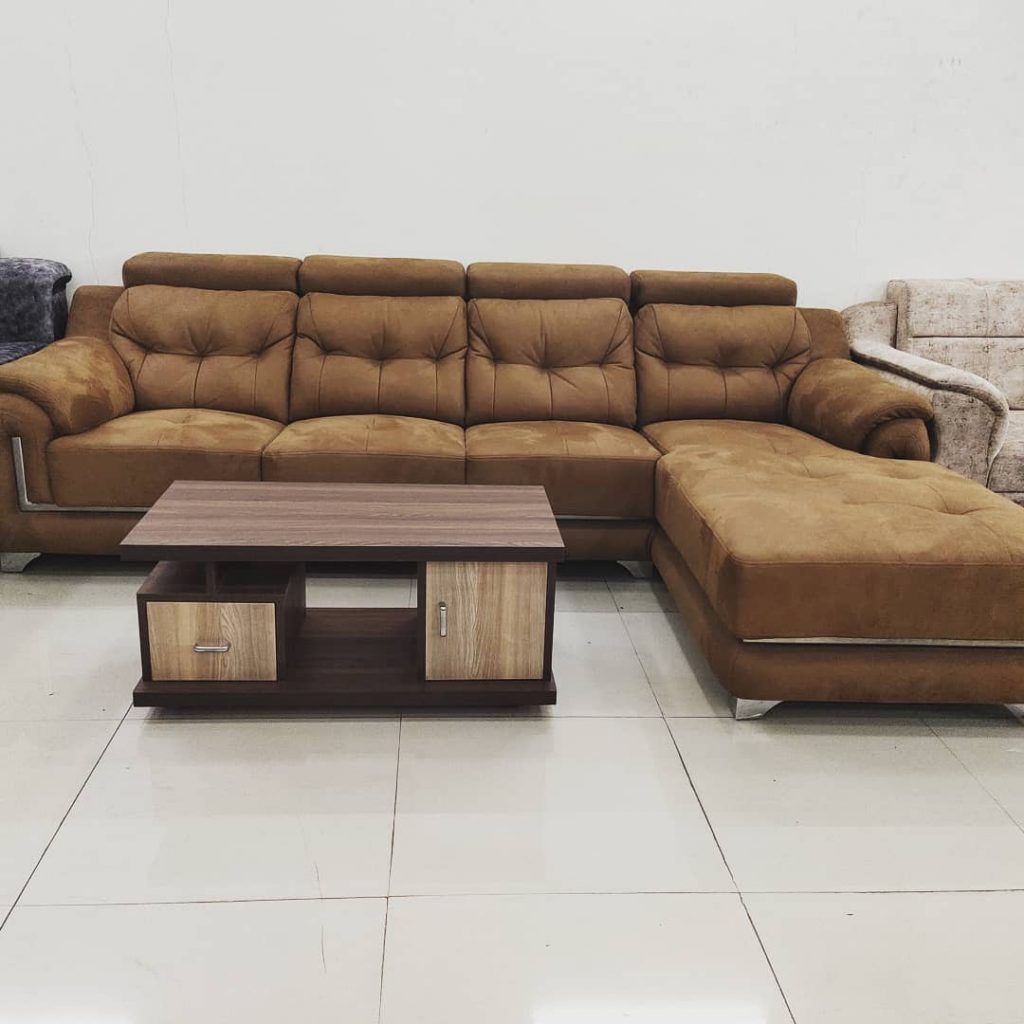 Sofa – Center Table
