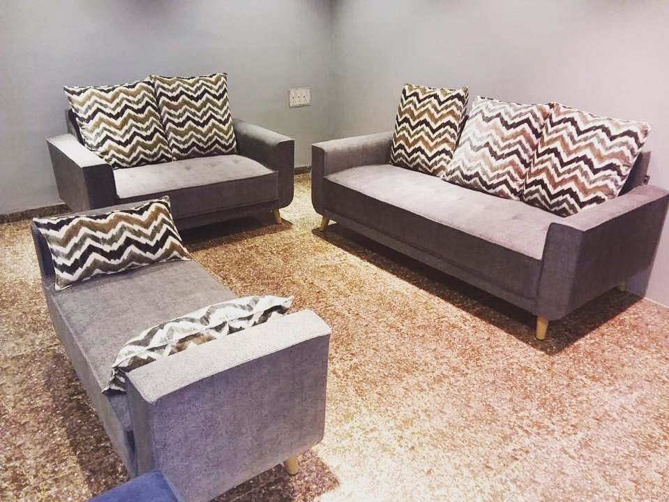 Sofa – Center Table