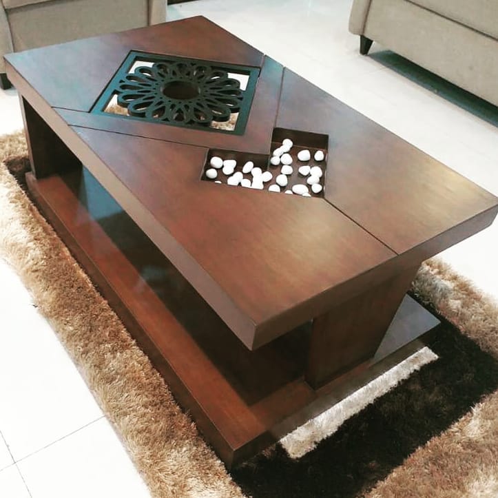 Sofa – Center Table