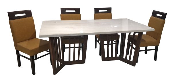 Dining Room – Table