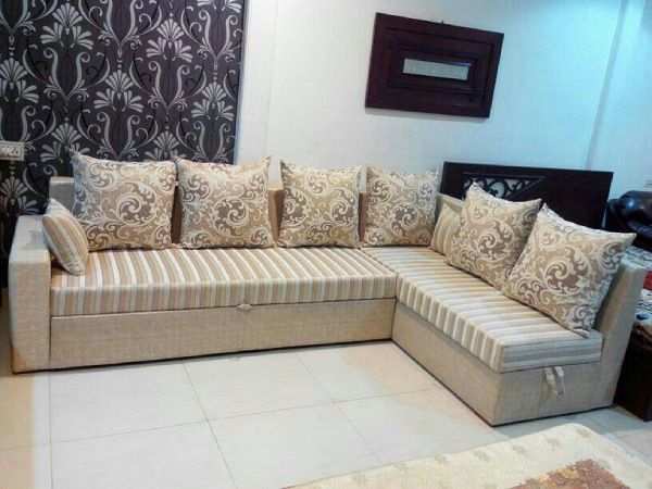 Sofa – Center Table