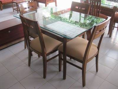 Dining Room – Table