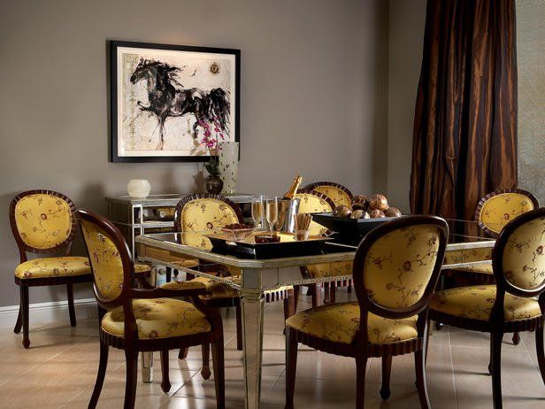 Dining Room – Table