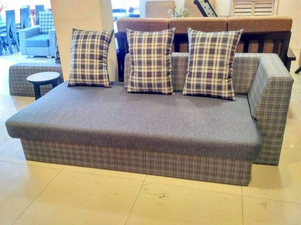 Sofa – Center Table