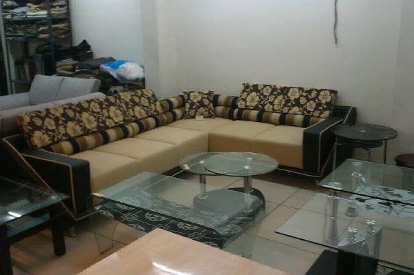 Sofa – Center Table