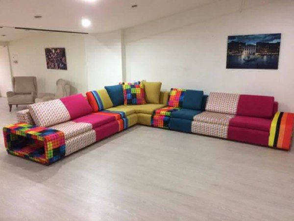 Sofa – Center Table