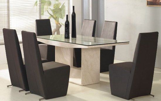 Dining Room – Table