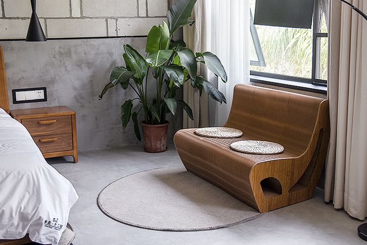 Sofa – Center Table