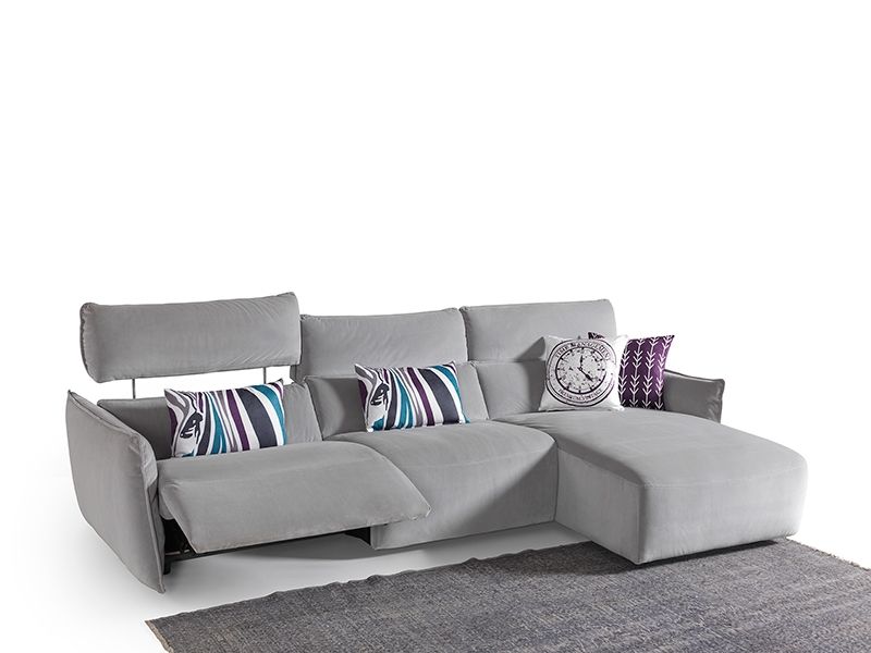 Sofa – Center Table