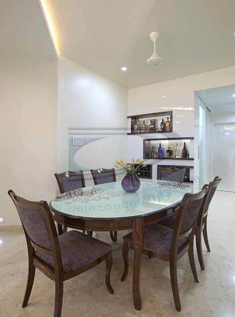 Dining Room – Table