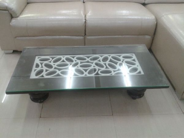 Sofa – Center Table