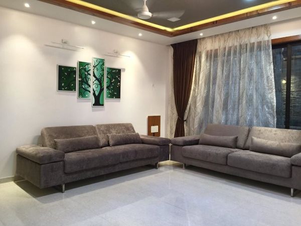 Sofa – Center Table