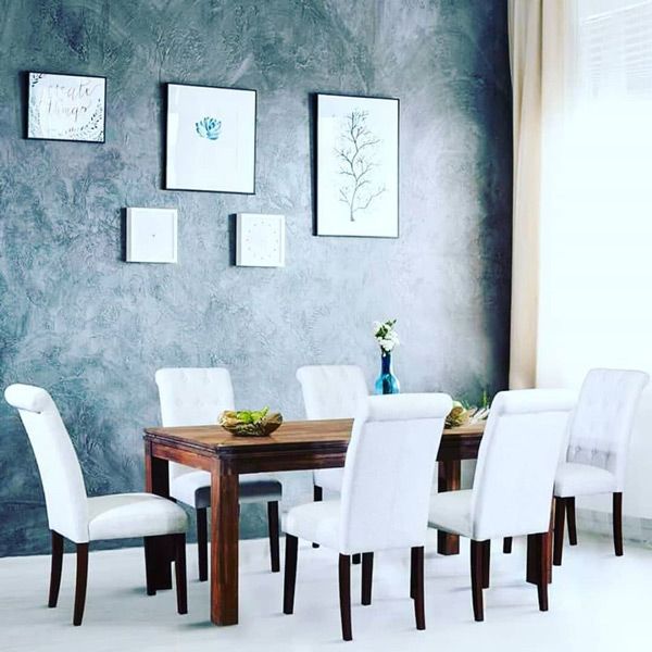 Dining Room – Table