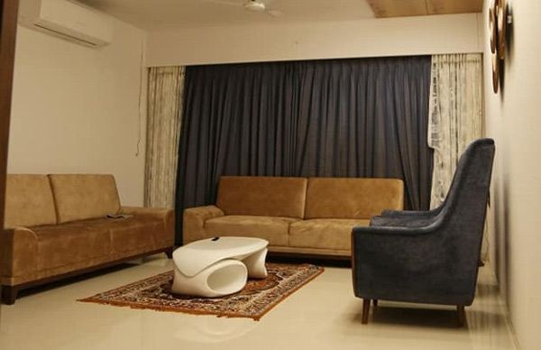 Sofa – Center Table