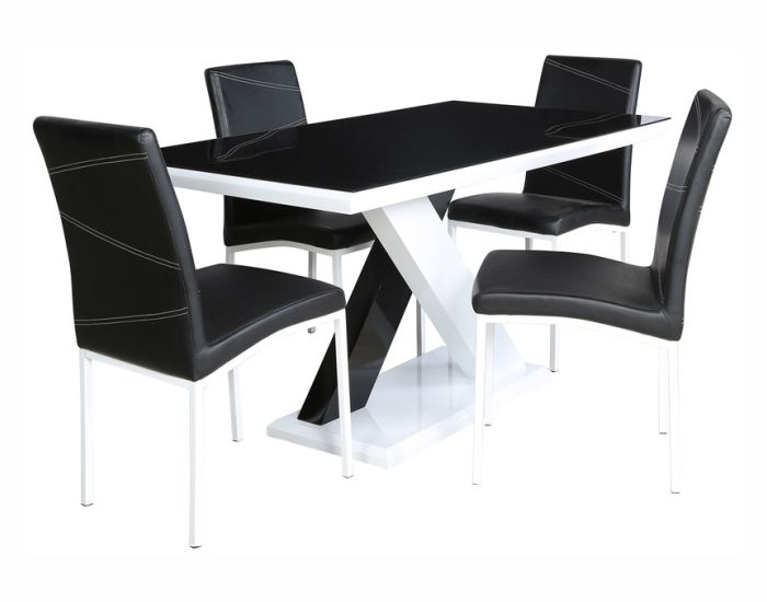Dining Room – Table