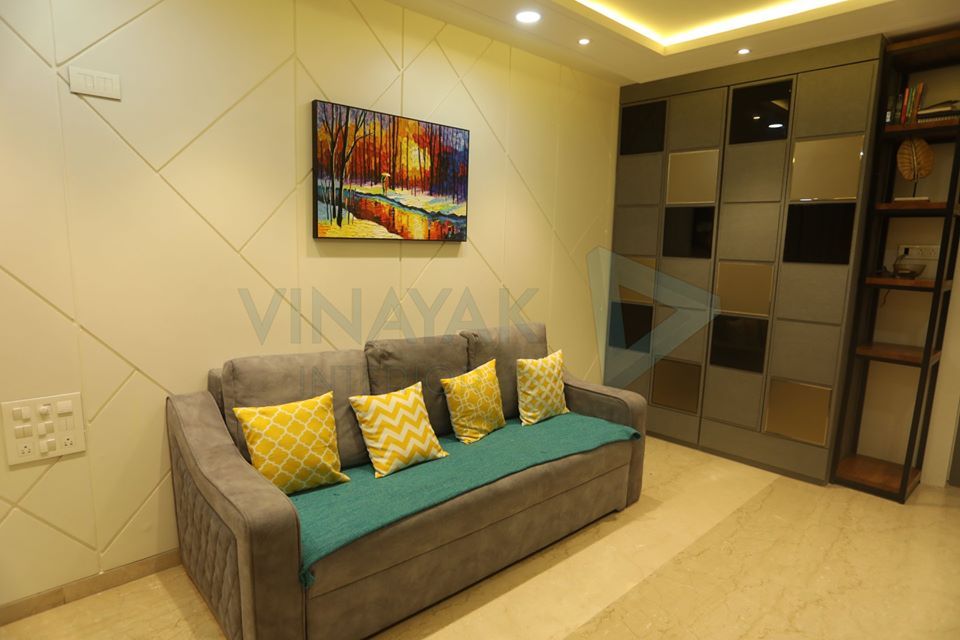 Sofa – Center Table