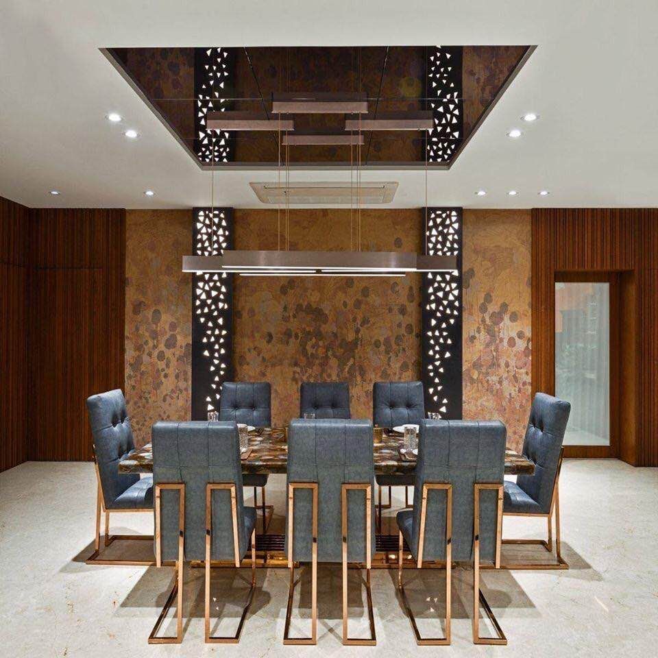 Dining Room – Table