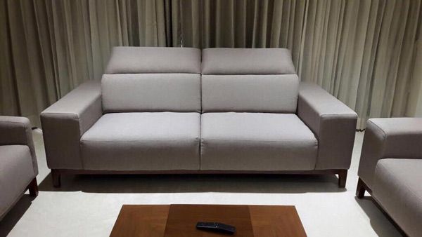 Sofa – Center Table
