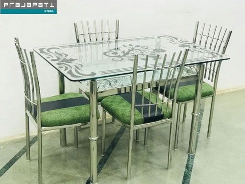 Dining Room – Table