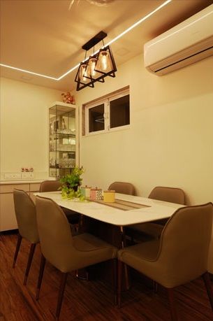 Dining Room – Table