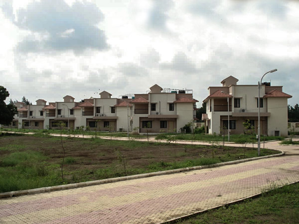 Multiple Views of Series of Bungalows