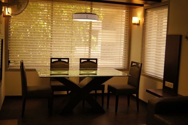 Dining Room – Table