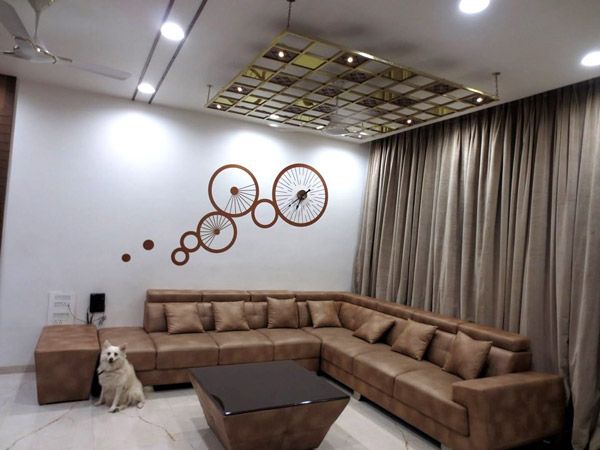 Sofa – Center Table