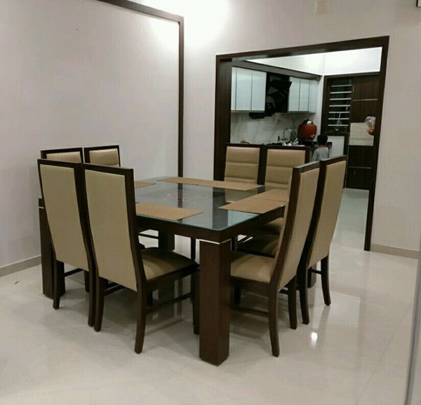 Dining Room – Table