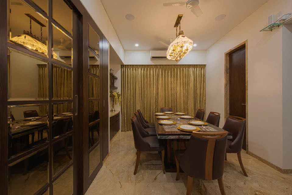 Dining Room – Table