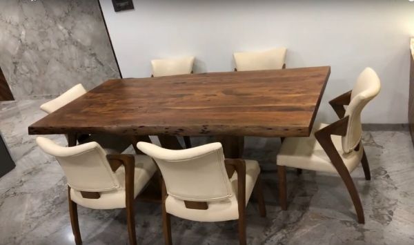 Dining Room – Table