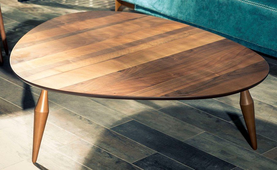 Sofa – Center Table