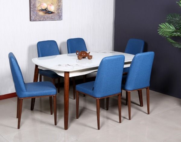 Dining Room – Table
