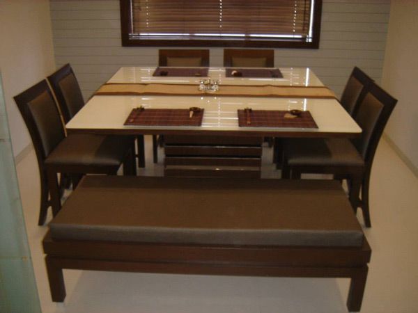 Dining Room – Table
