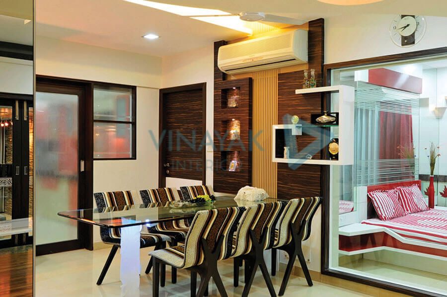 Dining Room – Table