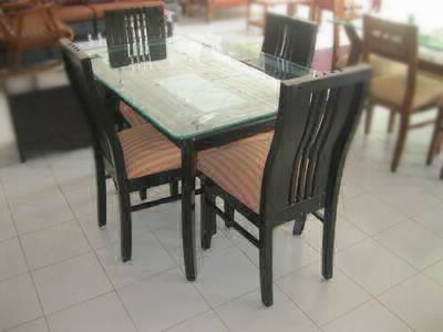 Dining Room – Table