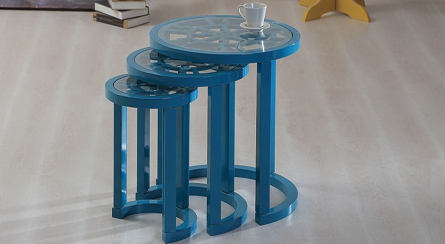 Sofa – Center Table