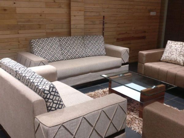 Sofa – Center Table