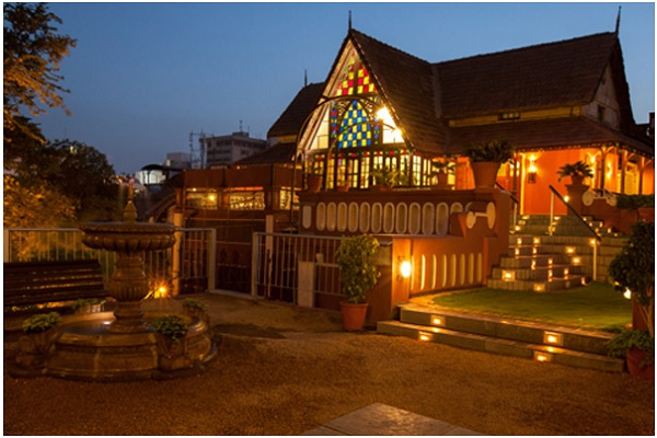 Farm House of Shri Trilokbhai Parikh, Kolat