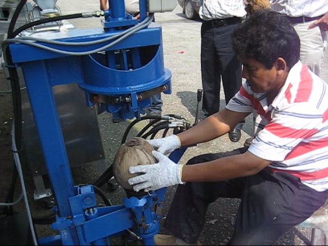 Mechanical Dehusking Method