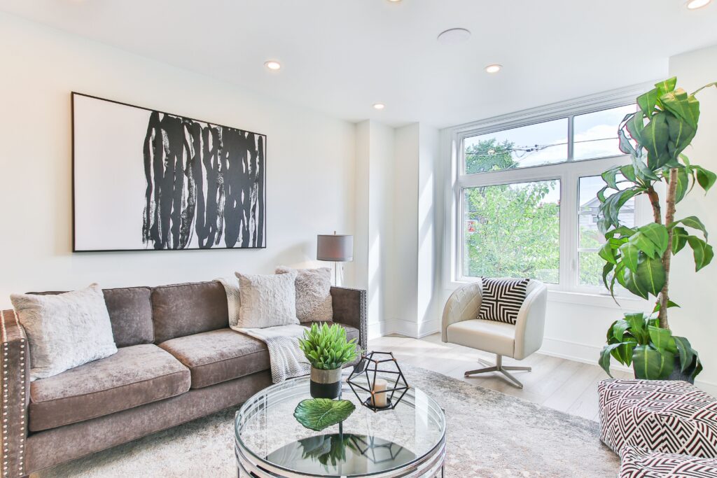 Blend Metallic In Accents And Finishes Blend Metallic In Accents And Finishes